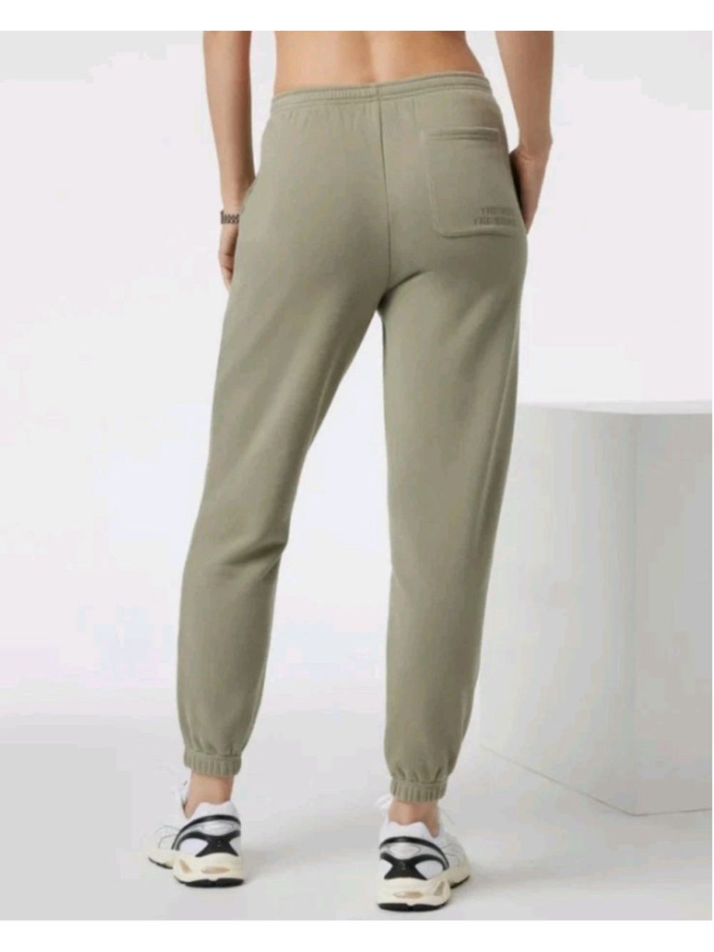 Vuori Sedona Sweatpants Womens Sz XS Green Cotton Blend Jogger Pants Logo Casual